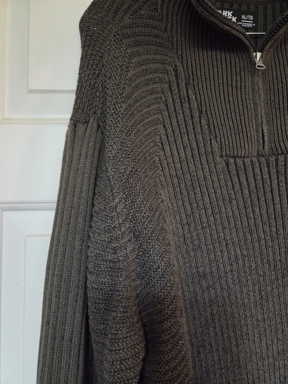 Dark Black By Projerk Raw  Men's Half-Zip Ribbed Sweater - Dark Green